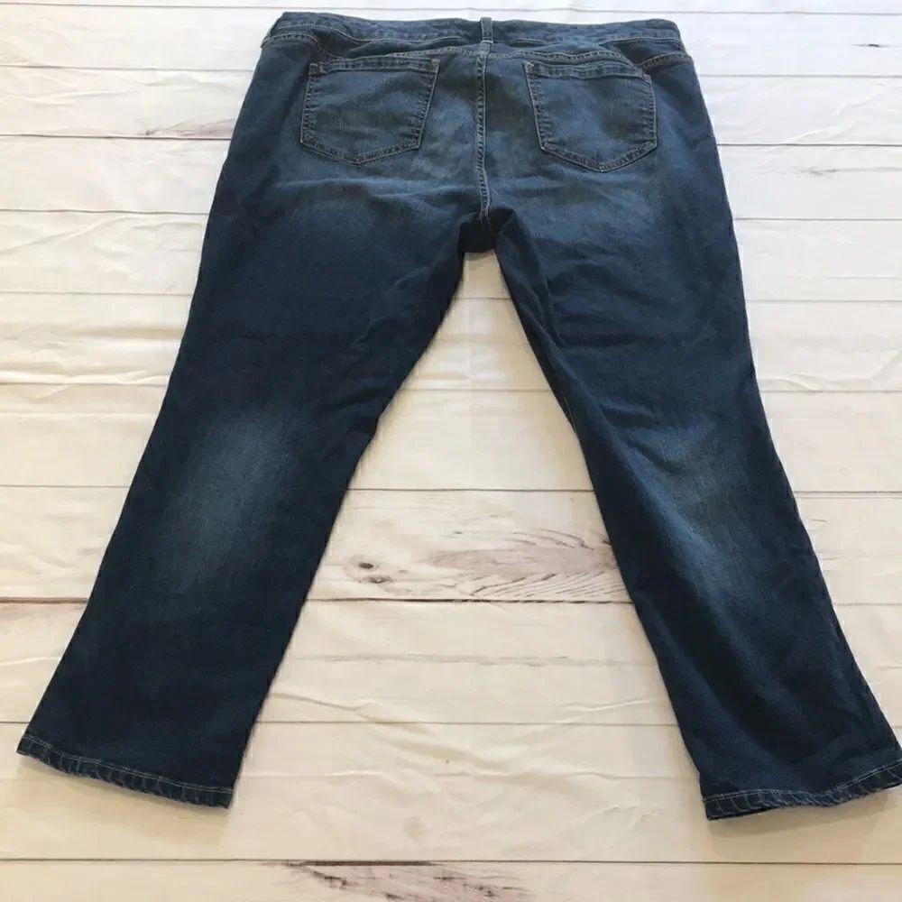 Torrid Patch Denim Jeans - Picture 10 of 11